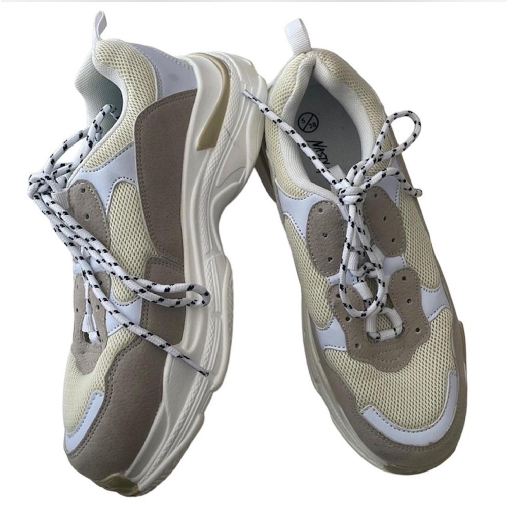 NastyGal Chunky Dad Sneaker Size 5
